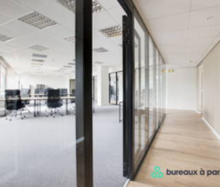 Bureau privé 52 m² 14 postes Coworking Rue Royale Saint-Cloud 92210 - photo 1